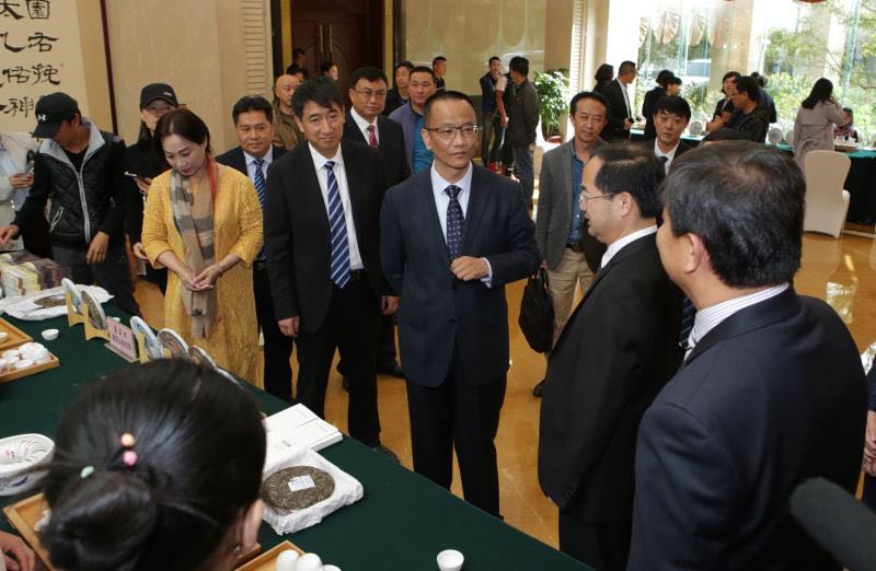 1566266305634789.jpg 普洱市擦亮普洱茶“金字招牌”2.jpg